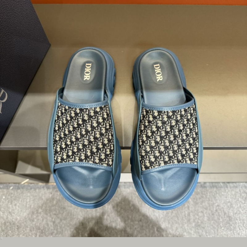 ch**an D*or slippers